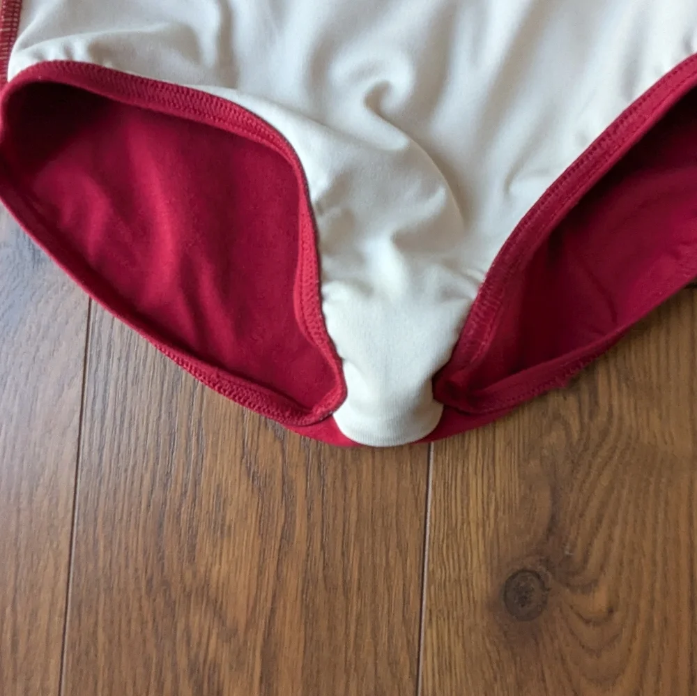 Capezio CC400C Short Sleeve Leotard Garnet Children's Medium NWT